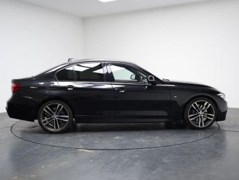 BMW 3 SERIES 2.0 320d M Sport Shadow Edition Saloon 4dr Diesel Auto Euro 6 (s