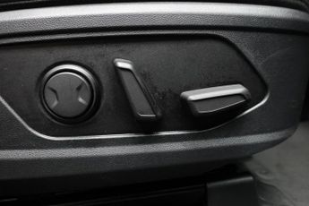 HYUNDAI TUCSON 1.6 h T-GDi 13.8kWh Ultimate SUV 5dr Petrol Plug-in Hybrid Auto 