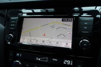 NISSAN QASHQAI 1.5 dCi Acenta Premium SUV 5dr Diesel DCT Auto Euro 6 (s/s) (115