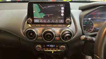 NISSAN JUKE 1.0 DIG-T Tekna SUV 5dr Petrol DCT Auto Euro 6 (s/s) (114 ps)