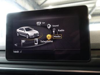 AUDI A4 2.0 TDI 35 S line Saloon 4dr Diesel S Tronic Euro 6 (s/s) (150 p