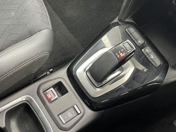 VAUXHALL Corsa Electric 50kWh Elite Premium Hatchback 5dr Electric Auto (136 ps)