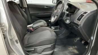 HYUNDAI I20 1.2 Active Hatchback 5dr Petrol Manual Euro 5 (85 bhp)