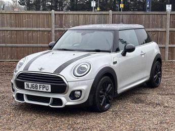 MINI Hatch 1.5 Cooper Hatchback 3dr Petrol Manual Euro 6 (s/s) (136 ps)