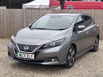 Nissan Leaf 40kWh N-Connecta Hatchback 5dr Electric Auto (150 ps)