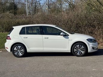VOLKSWAGEN E-GOLF 35.8kWh e-Golf Hatchback 5dr Electric Auto (136 ps)