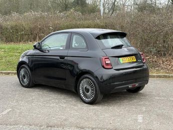 FIAT 500E 42kWh Hatchback 3dr Electric Auto (118 ps)