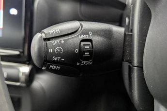 CITROEN C3 1.2 PureTech PLUS Hatchback 5dr Petrol EAT6 Euro 6 (s/s) (110 ps
