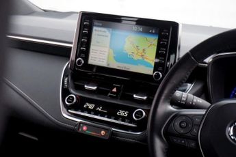 TOYOTA COROLLA 1.8 VVT-h Icon Tech Touring Sports Petrol Hybrid CVT Euro 6 (s/s