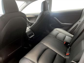 TESLA Model 3 Saloon 4dr Electric Auto RWD (241 bhp)
