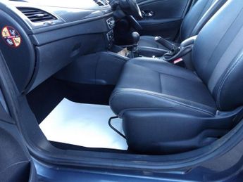 RENAULT MEGANE 1.5 dCi Dynamique Nav Hatchback 5dr Diesel Manual Euro 6 (s/s) (