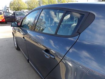RENAULT MEGANE 1.5 dCi Dynamique Nav Hatchback 5dr Diesel Manual Euro 6 (s/s) (