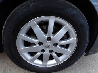 RENAULT MEGANE 1.5 dCi Dynamique Nav Hatchback 5dr Diesel Manual Euro 6 (s/s) (