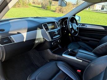 MERCEDES-BENZ M-CLASS 3.0 ML350 V6 BlueTEC Sport SUV 5dr Diesel G-Tronic 4WD Euro 6 (s