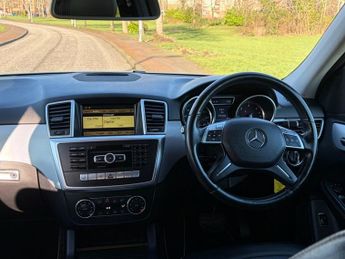 MERCEDES-BENZ M-CLASS 3.0 ML350 V6 BlueTEC Sport SUV 5dr Diesel G-Tronic 4WD Euro 6 (s