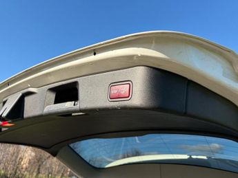 MERCEDES-BENZ M-CLASS 3.0 ML350 V6 BlueTEC Sport SUV 5dr Diesel G-Tronic 4WD Euro 6 (s