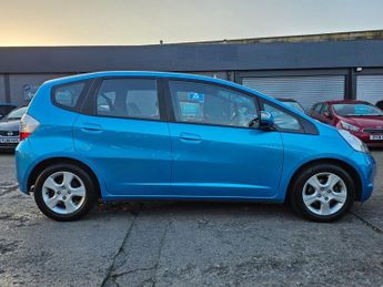 HONDA JAZZ 1.4 i-VTEC ES Hatchback 5dr Petrol i SHIFT Euro 4 (100 ps)