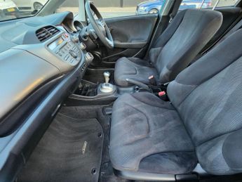 HONDA JAZZ 1.4 i-VTEC ES Hatchback 5dr Petrol i SHIFT Euro 4 (100 ps)