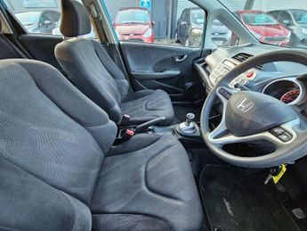 HONDA JAZZ 1.4 i-VTEC ES Hatchback 5dr Petrol i SHIFT Euro 4 (100 ps)
