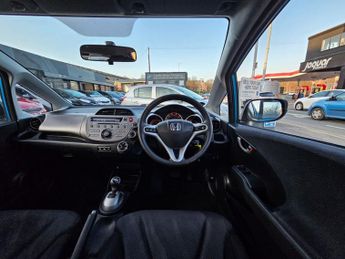 HONDA JAZZ 1.4 i-VTEC ES Hatchback 5dr Petrol i SHIFT Euro 4 (100 ps)