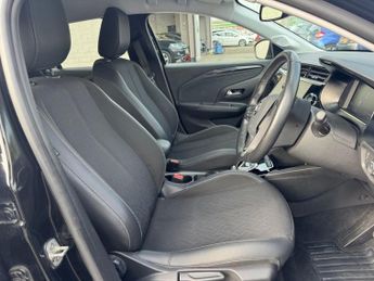 VAUXHALL Corsa Electric 50kWh Elite Premium Hatchback 5dr Electric Auto (136 ps)