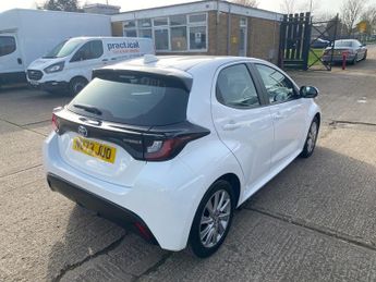 TOYOTA YARIS 1.5 VVT-H ICON HATCHBACK 5DR PETROL HYBRID E-CVT 115BHP. EURO 6.