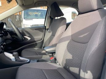 TOYOTA YARIS 1.5 VVT-H ICON HATCHBACK 5DR PETROL HYBRID E-CVT 115BHP. EURO 6.