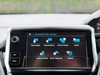 PEUGEOT 208 1.2 PureTech Allure Hatchback 5dr Petrol EAT Euro 6 (s/s) (110 p