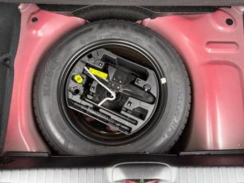 PEUGEOT 208 1.2 PureTech Allure Hatchback 5dr Petrol EAT Euro 6 (s/s) (110 p