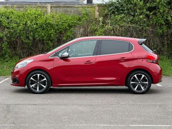 PEUGEOT 208 1.2 PureTech Allure Hatchback 5dr Petrol EAT Euro 6 (s/s) (110 p