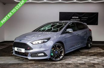 Ford Focus 2.0T EcoBoost ST-3 Hatchback 5dr Petrol Manual Euro 6 (s/s) (250