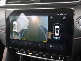 MG MG ZS 72.6kWh Trophy Connect Long Range SUV 5dr Electric Auto (156 ps)