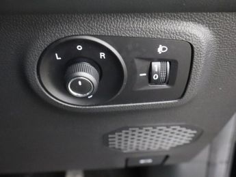 MG MG ZS 72.6kWh Trophy Connect Long Range SUV 5dr Electric Auto (156 ps)