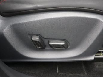 MG MG ZS 72.6kWh Trophy Connect Long Range SUV 5dr Electric Auto (156 ps)