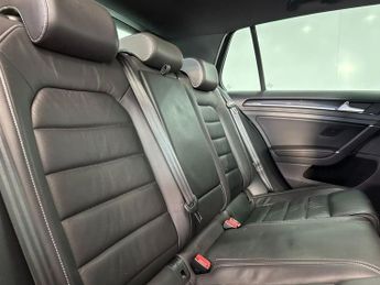 VOLKSWAGEN GOLF 2.0 TDI BlueMotion Tech GTD Hatchback 5dr Diesel DSG Euro 6 (s/s