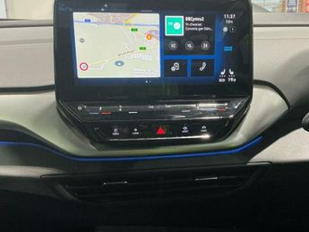 VOLKSWAGEN 181 Pure 52kWh Life SUV 5dr Electric Auto (148 ps)