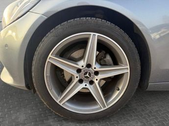 MERCEDES-BENZ C-CLASS 2.1 C220d SE Executive Edition Saloon 4dr Diesel 7G-Tronic+ Euro