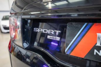 LAND ROVER DISCOVERY SPORT 2.0 TD4 Landmark SUV 5dr Diesel Auto 4WD Euro 6 (s/s) (180 ps)