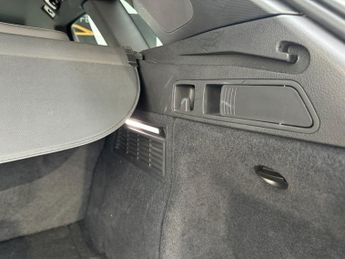 AUDI Q5 2.0 TDI 40 S line SUV 5dr Diesel S Tronic quattro Euro 6 (s/s) (