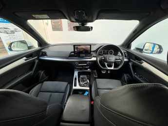 AUDI Q5 2.0 TDI 40 S line SUV 5dr Diesel S Tronic quattro Euro 6 (s/s) (