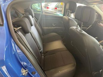 RENAULT MEGANE 1.6 dCi ENERGY GT Line TomTom Hatchback 5dr Diesel Manual Euro 5