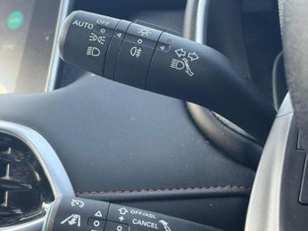 MG MG HS 1.5 T-GDI Trophy SUV 5dr Petrol DCT Euro 6 (s/s) (162 ps)