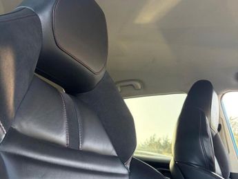 MG MG HS 1.5 T-GDI Trophy SUV 5dr Petrol DCT Euro 6 (s/s) (162 ps)