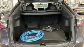 TESLA MODEL Y (Dual Motor) Performance SUV 5dr Electric Auto 4WDE (426 bhp)