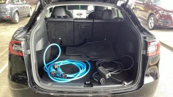 TESLA MODEL Y (Dual Motor) Long Range SUV 5dr Electric Auto 4WDE (384 bhp)