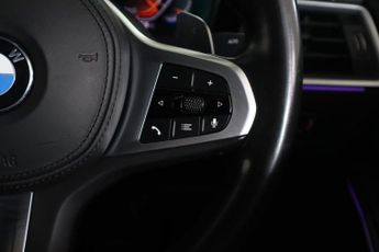 BMW 3 SERIES 3.0 330d MHT M Sport Saloon 4dr Diesel Hybrid Auto xDrive Euro 6