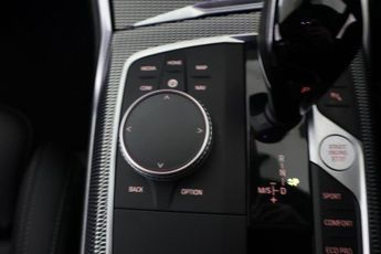 BMW 3 SERIES 3.0 330d MHT M Sport Saloon 4dr Diesel Hybrid Auto xDrive Euro 6