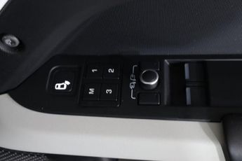 LAND ROVER DEFENDER 90 3.0 D250 MHEV HSE SUV 3dr Diesel Auto 4WD Euro 6 (s/s) (250 ps)