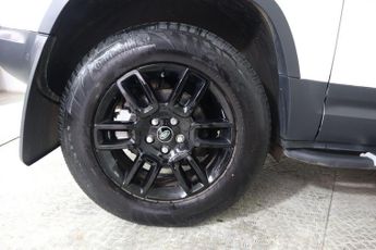 LAND ROVER DEFENDER 90 3.0 D250 MHEV HSE SUV 3dr Diesel Auto 4WD Euro 6 (s/s) (250 ps)