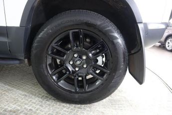 LAND ROVER DEFENDER 90 3.0 D250 MHEV HSE SUV 3dr Diesel Auto 4WD Euro 6 (s/s) (250 ps)